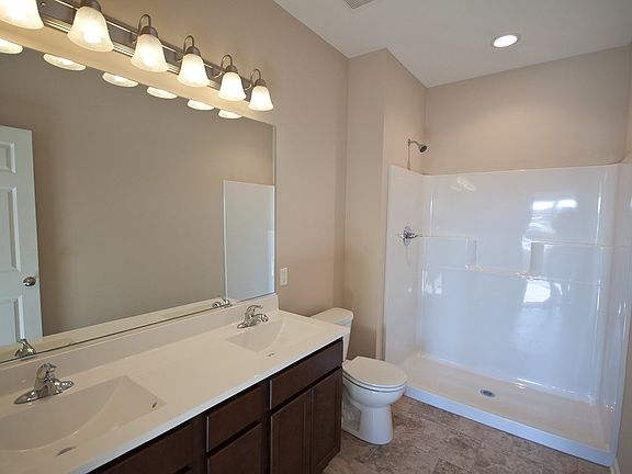 Owner's Bathroom