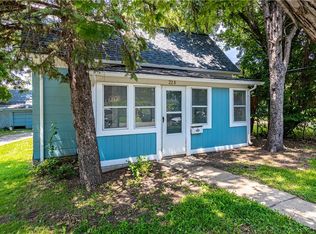 228 N 24th St, Kansas City, KS 66102