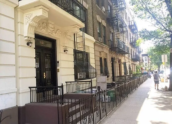 Rented by Rapid Realty Cobble Hill | media 54