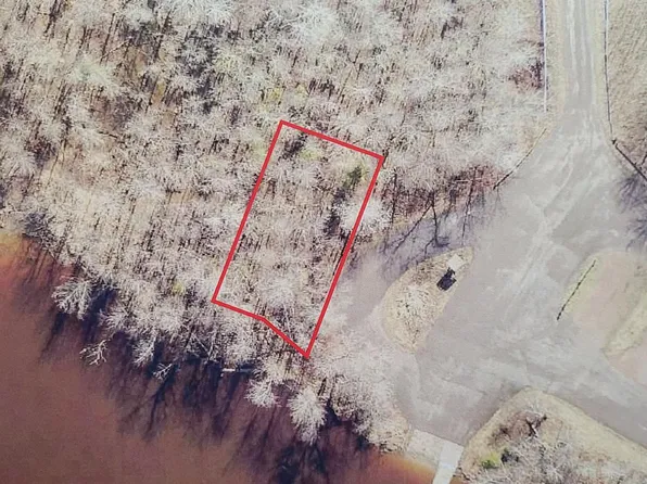 Detroit St, Superior, WI 54880