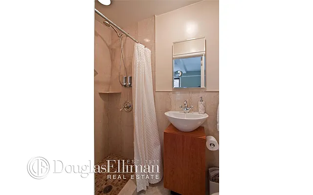 Rented by Douglas Elliman | media 59