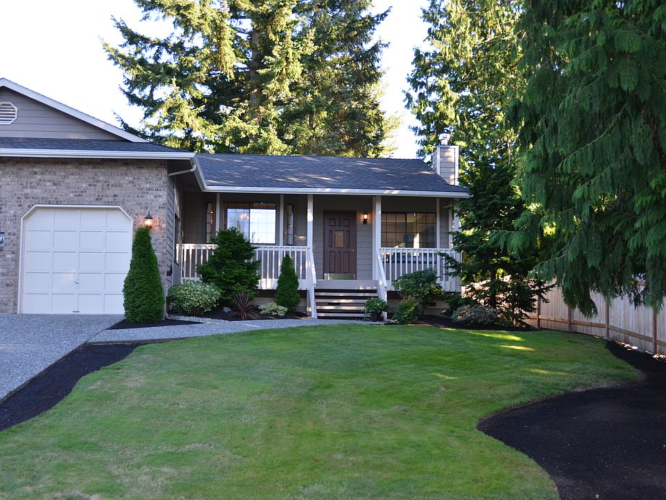 1st image of 4010 134th Pl SW Unit B