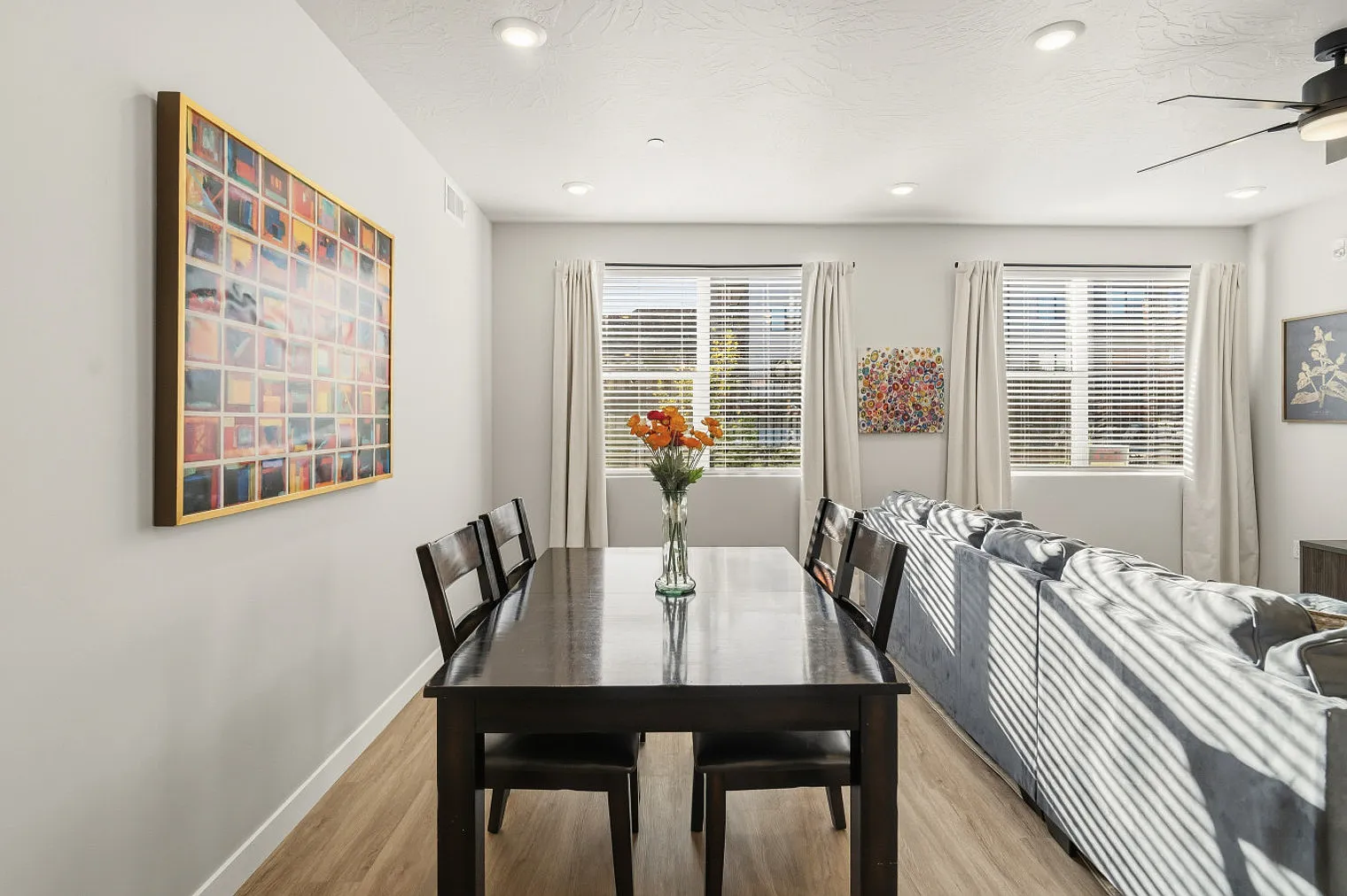 2 bed, 3.0 bath, 1259 sqft, $5,778 — Photo 2