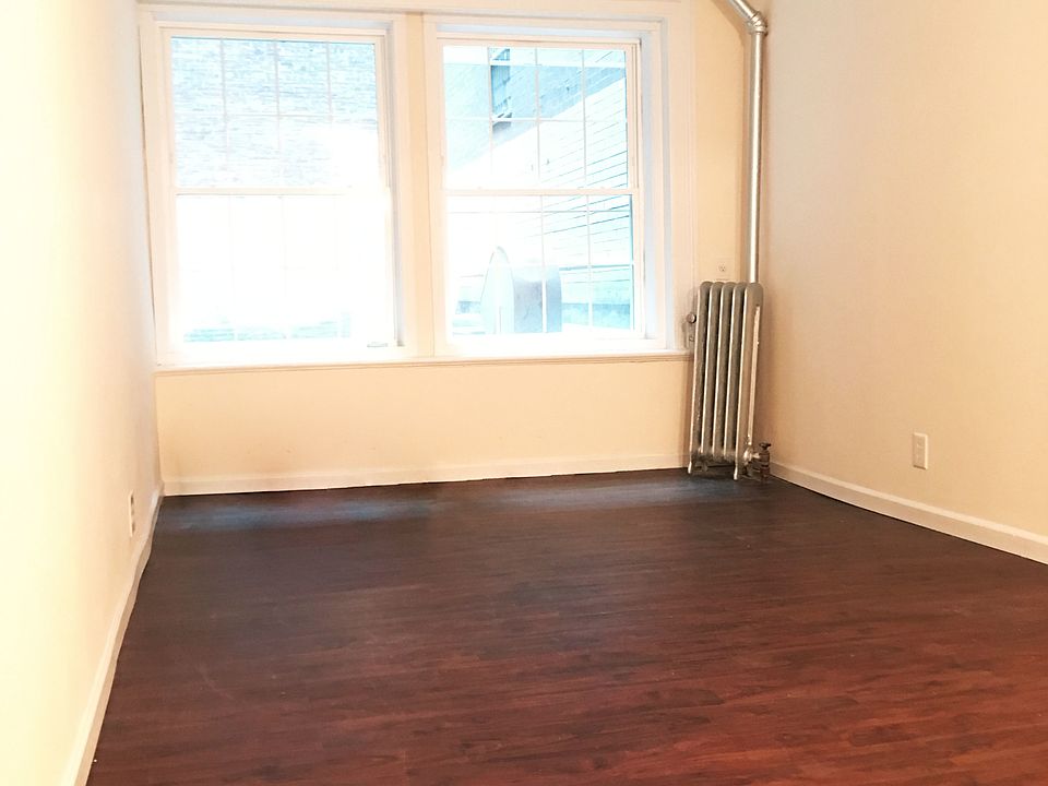 1st image of 251 Lexington Ave APT 2