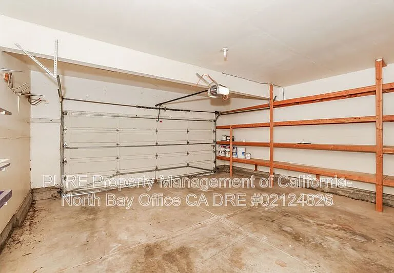 8 Voss Park Cir — Photo 27