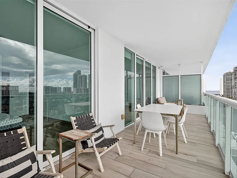 400 Sunny Isles Blvd #1207 — Photo 6
