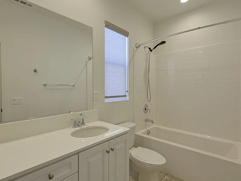 1098 Camino Levante — Photo 33