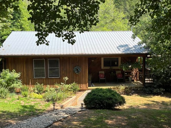 3393 Mobile Rd