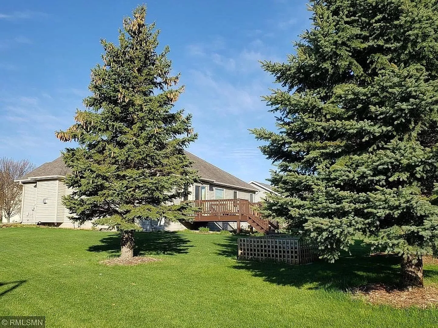 Spacious Fully Furnished Home Near Mayo Clinic — Photo 3