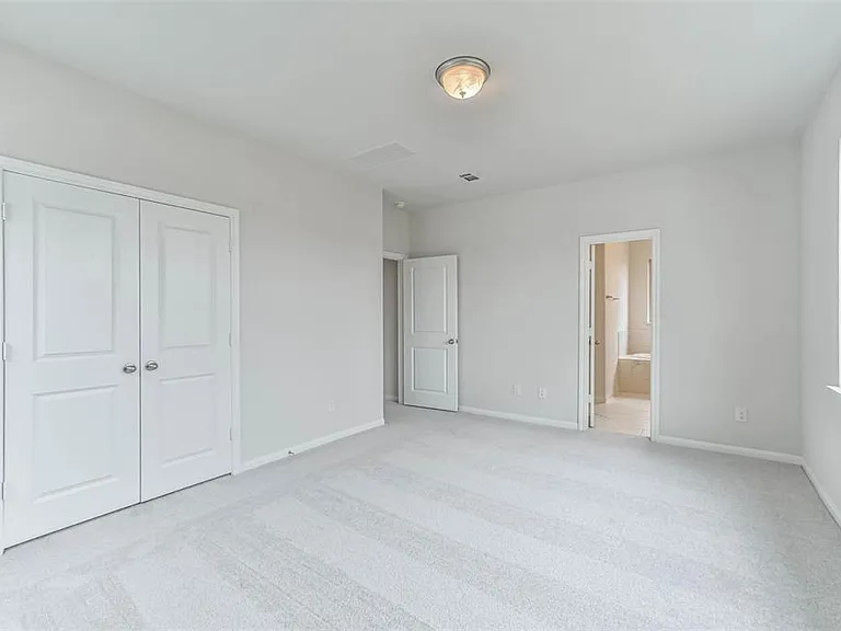 704 Ocean Palms Dr — Photo 20