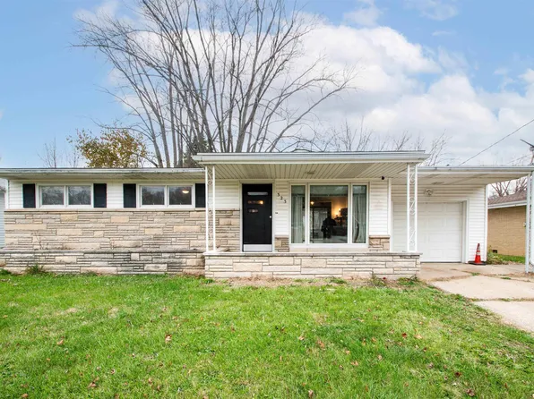323 Smith St, Creve Coeur, IL 61610