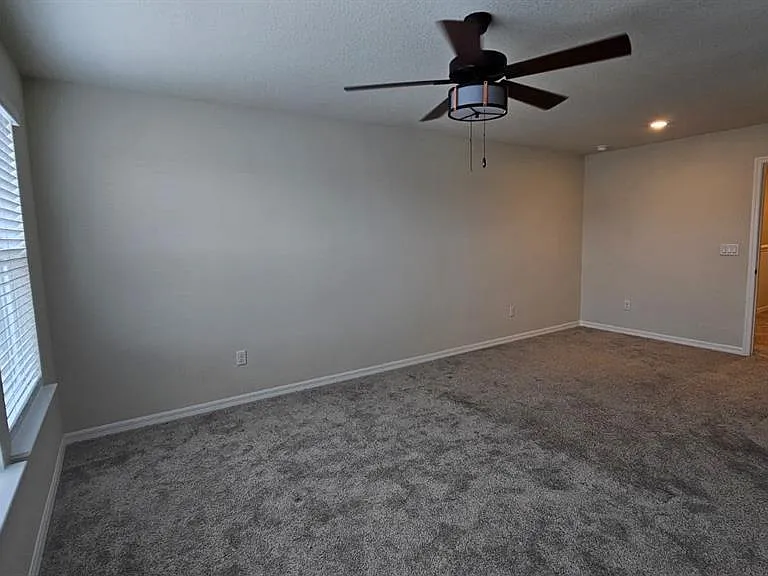 10274 Hadley St — Photo 8