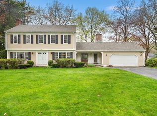 196 Concord Rd, Longmeadow, MA 01106