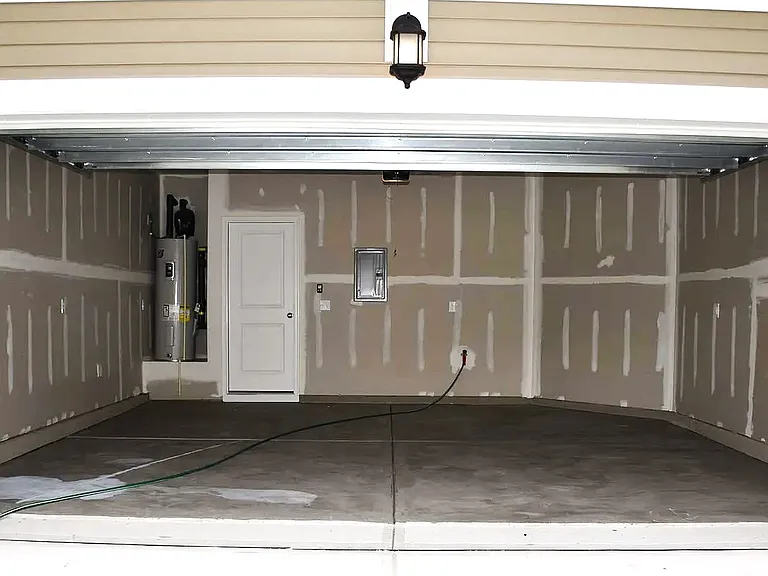 216 Hiking Hill Ln — Photo 36