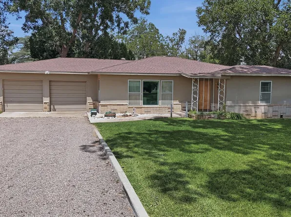 601 E Hendryx Ave, Alpine, TX 79830