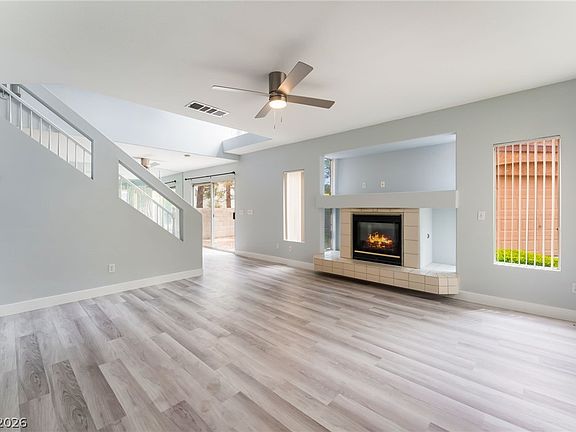 3rd image of 8813 Hampton Green Ave
