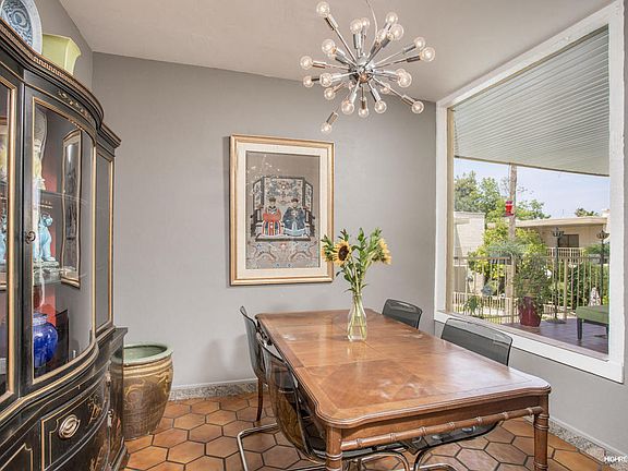 5th image of 3030 E Clarendon Ave Unit 23