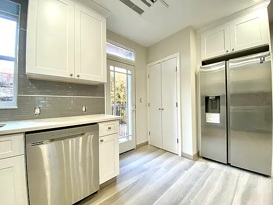 Rented by Remax Real Estate Professionals | media 65