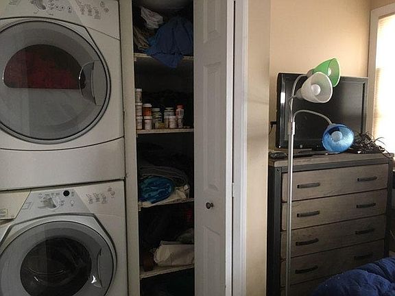 Laundry in 2nd bedroom