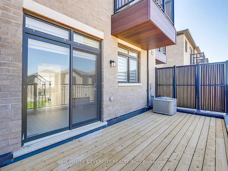 53 Ravenbury St — Photo 25