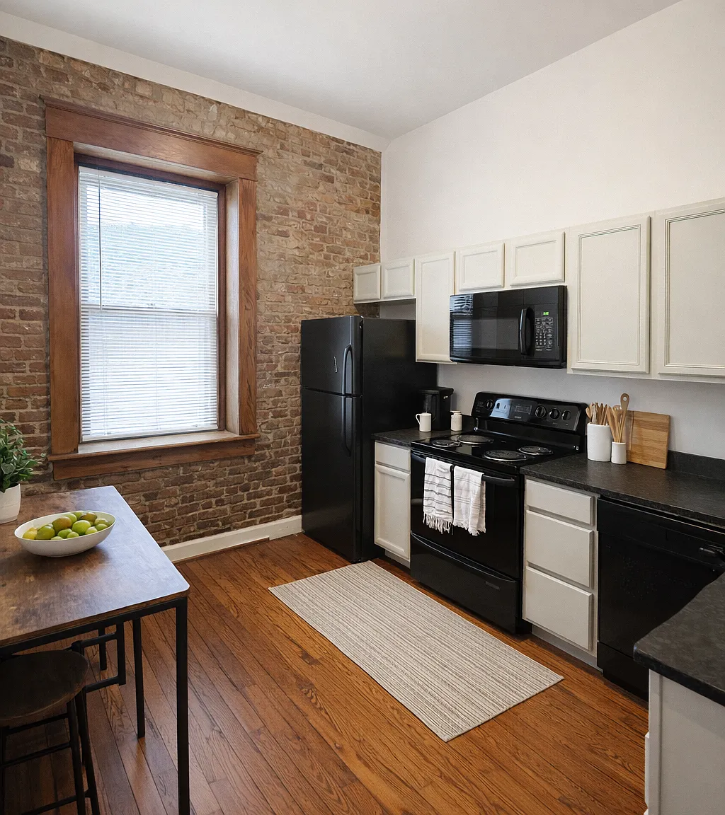 2 bed, 1200 sqft, $1,900 — Photo 4