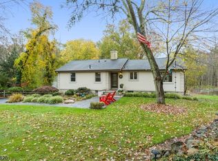 20 Rocky Ln, Basking Ridge, NJ 07920