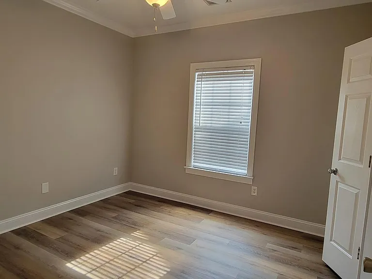 Bedroom #1