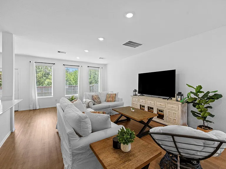 2019 Iris Hills Ln — Photo 8