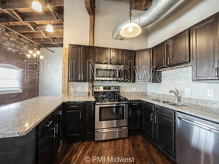 Lofts on Madison — Photo 80