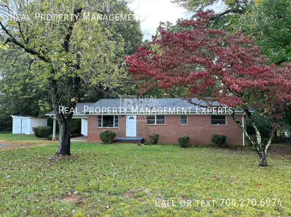 1396 Shinnville Rd, Cleveland, NC 27013