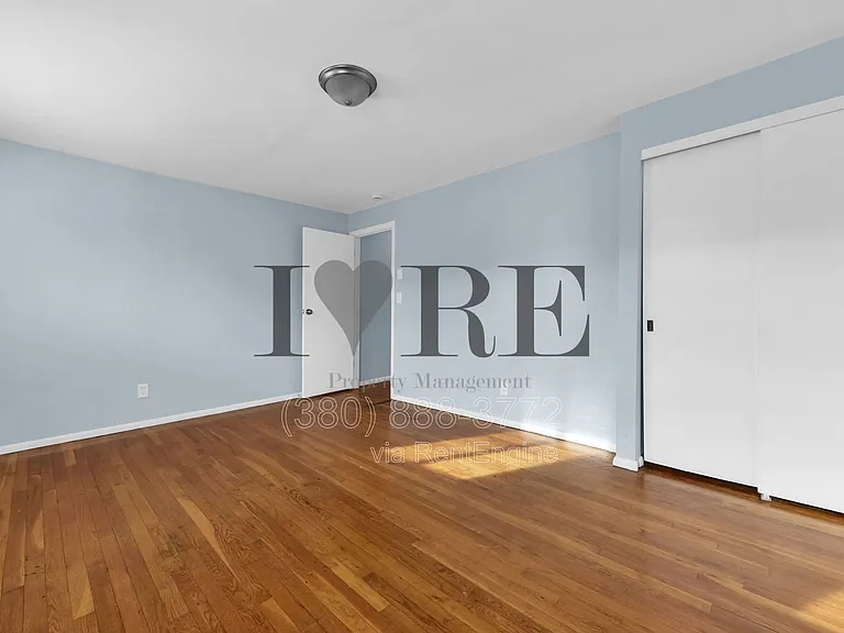 870 N Meadows Ct #F — Photo 12
