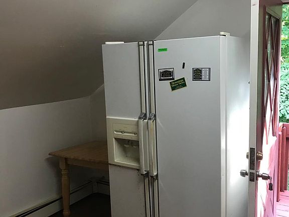 4th image of 47 Clubhouse Dr #2