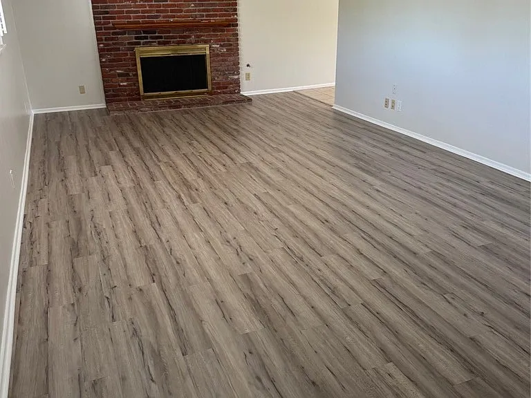 2725 Colanthe Ave — Photo 13