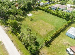 W Hialeah Dr, Loxahatchee, FL 33470