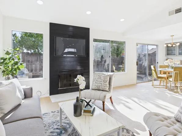 5912 Sawyer Cir, Sacramento, CA 95823