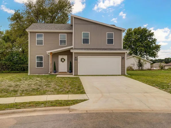 1081 N Labrador Avenue, Republic, MO 65738