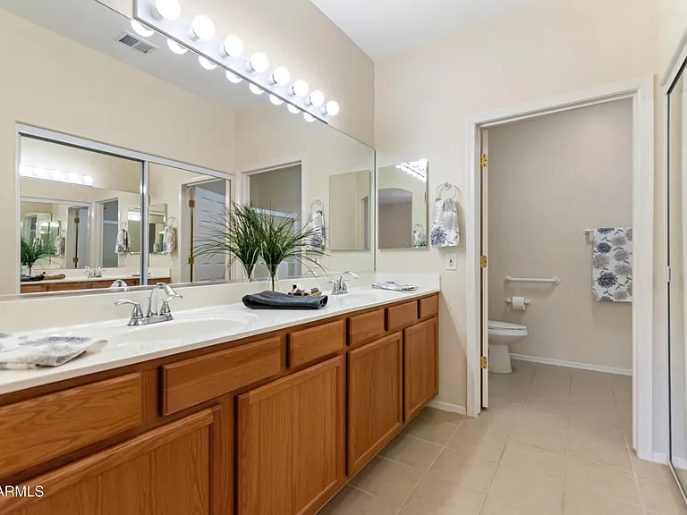 11500 E Cochise Dr #1021 — Photo 17