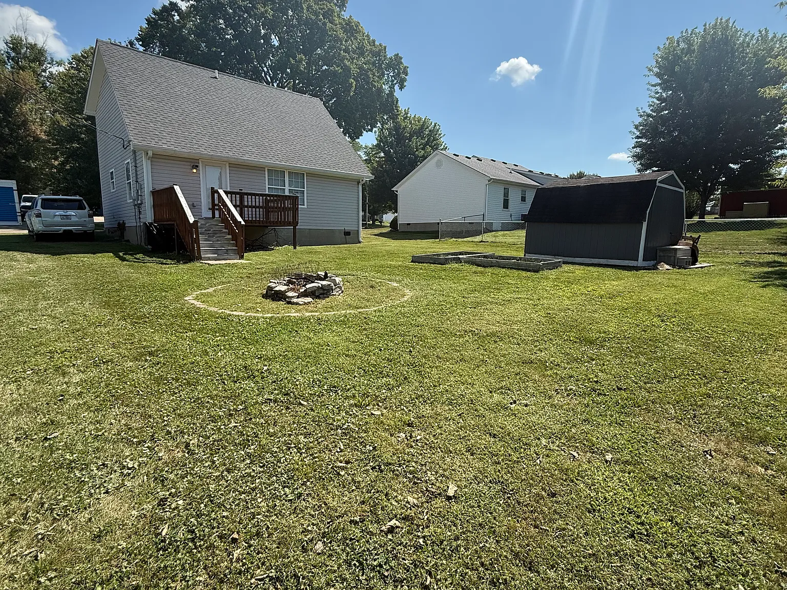 3 bed, 1350 sqft, $1,695 — Photo 4