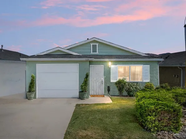1125 Cherry Ln, Tehachapi, CA 93561
