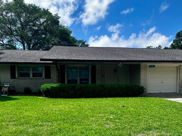 4 Northwood Dr, Long Beach, MS 39560