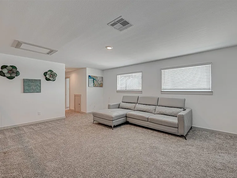 29526 Wilkerson Ln — Photo 4