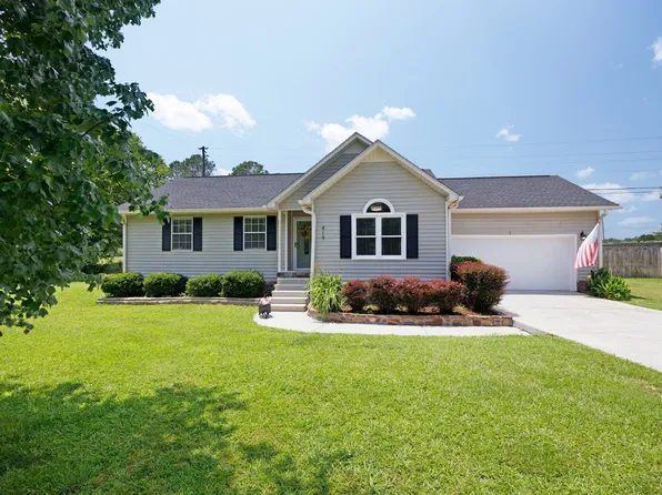 419 Floyd Springs Rd NE, Armuchee, GA 30105