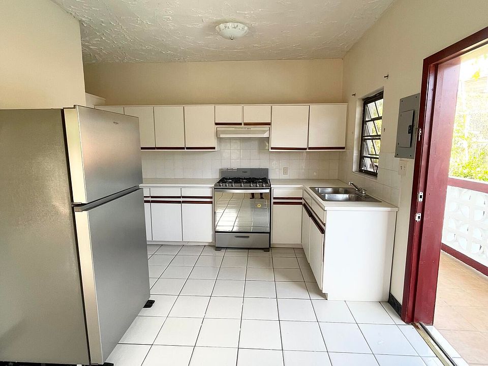 1st image of 2-21 Mariendal Est