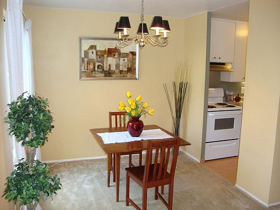 5th image of 845 N Humboldt St APT 203