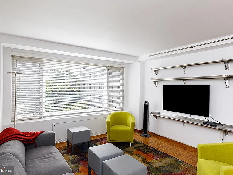 2475 Virginia Ave NW #515 — Photo 2