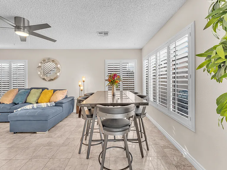 985 Flapjack Dr — Photo 16
