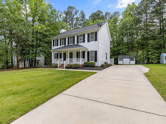 2nd image of 403 Chadbourne Dr
