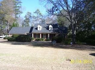 1406 Macarthur Dr, Griffin, GA 30224