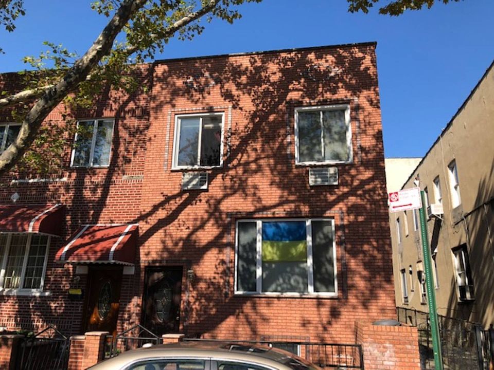 1st image of 200 Bay 20 St #4