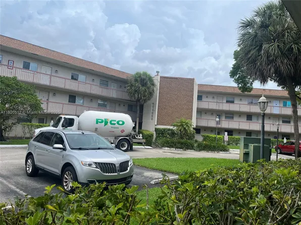 7450 NW 17th St APT 107, Plantation, FL 33313